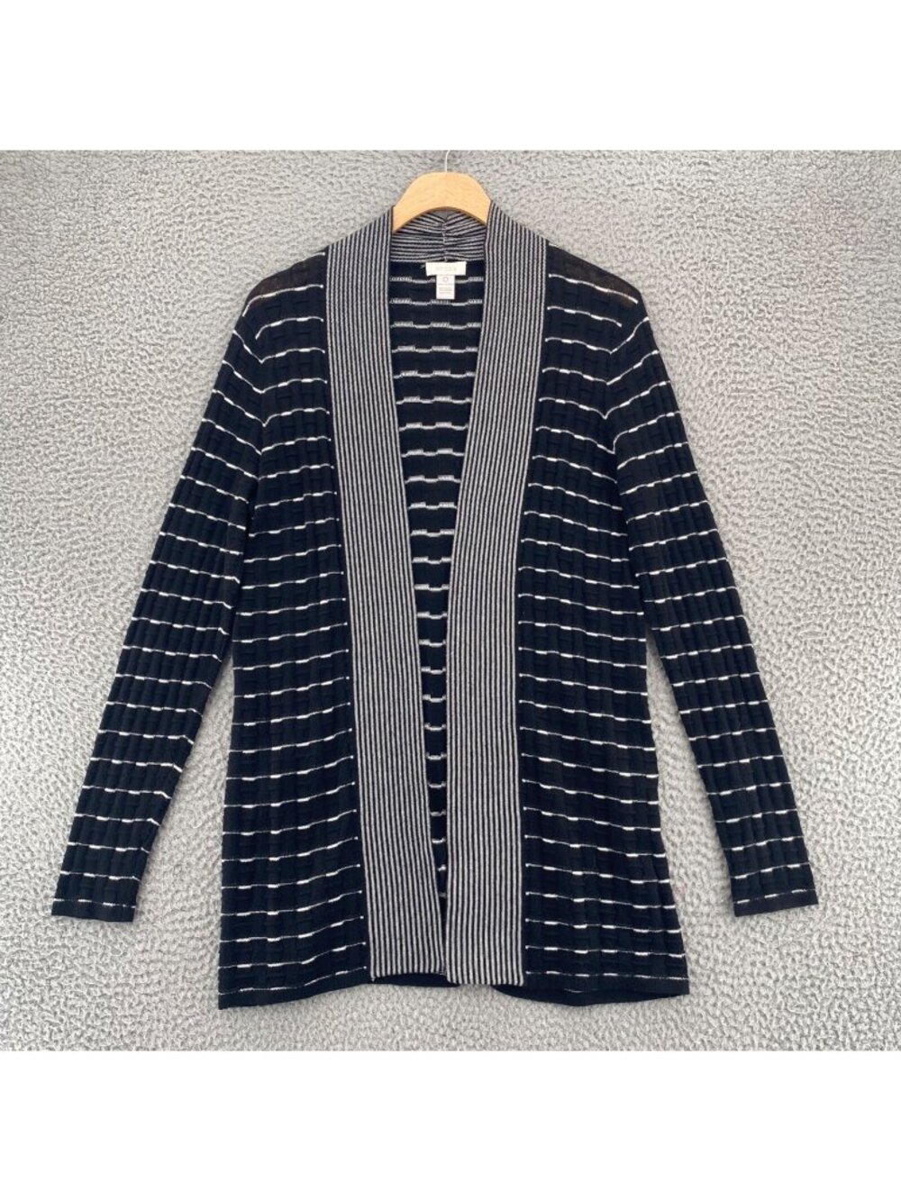 Chicos Sweater Womens 0 US Small Black White Striped Textured Cardigan Stretch